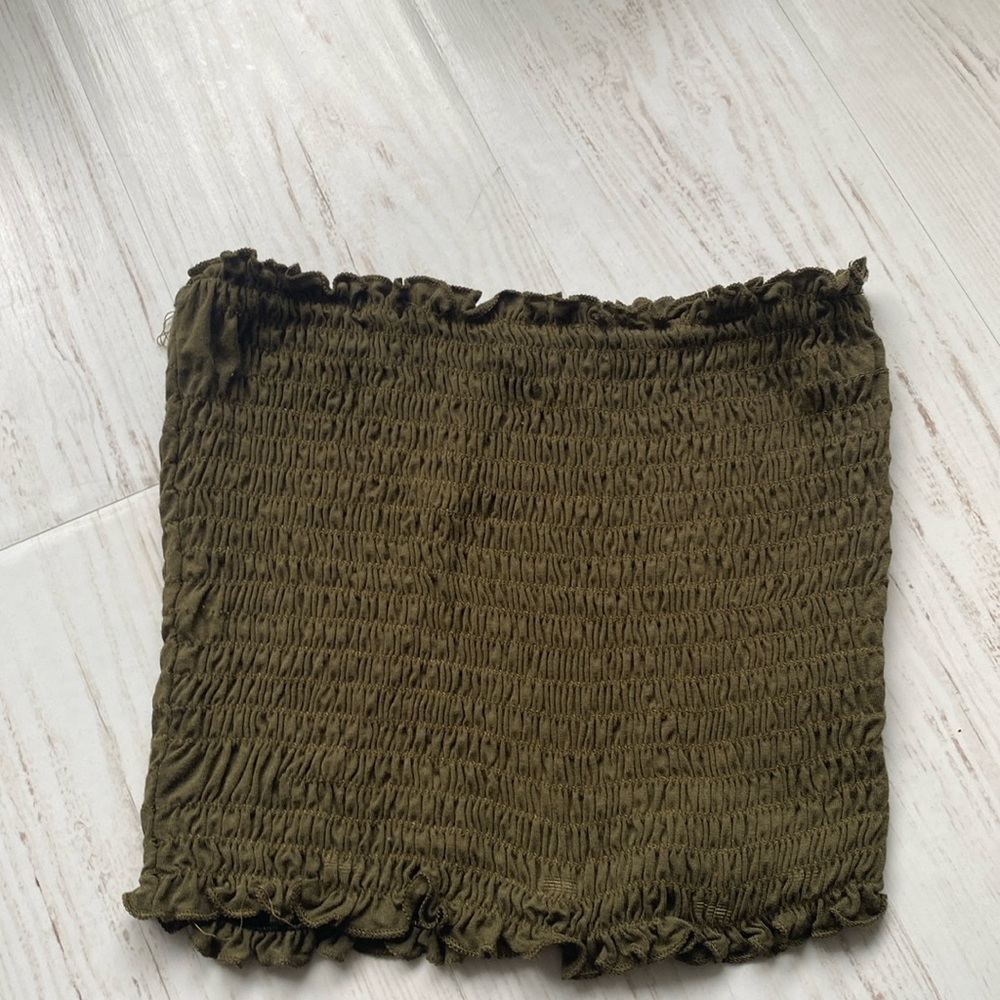Ivy and Main army green bandeau. Size S